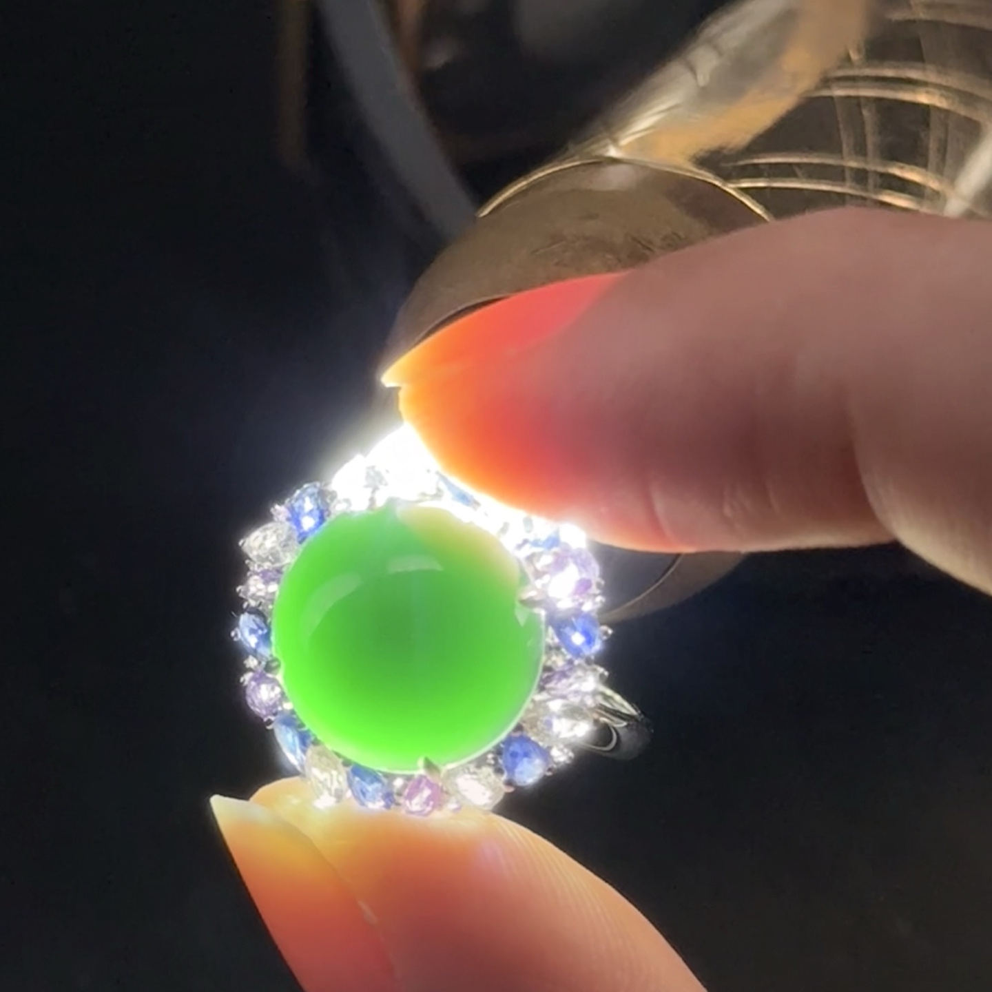 精品墨翠蛋面女戒 种好色正 黑度极好 打灯通透 油性十足