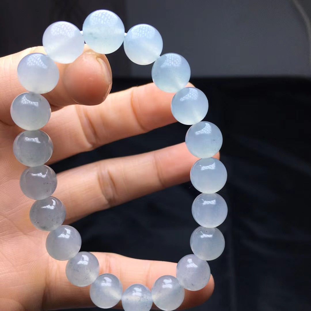 ️ 冰种手串，卡10～9.8mm，20颗，种好，玉质细腻，均匀，颗颗精选，度极高
