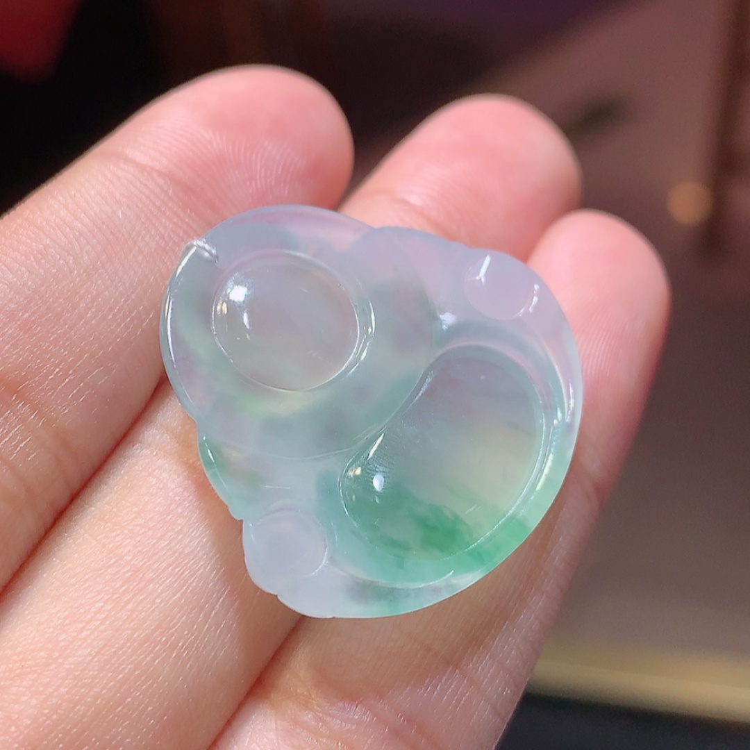 ️️ 冰飘花佛公挂件  水润通透 种老水足  起光  佩戴优雅迷人 货号14707，26.7-28.2-5.3
