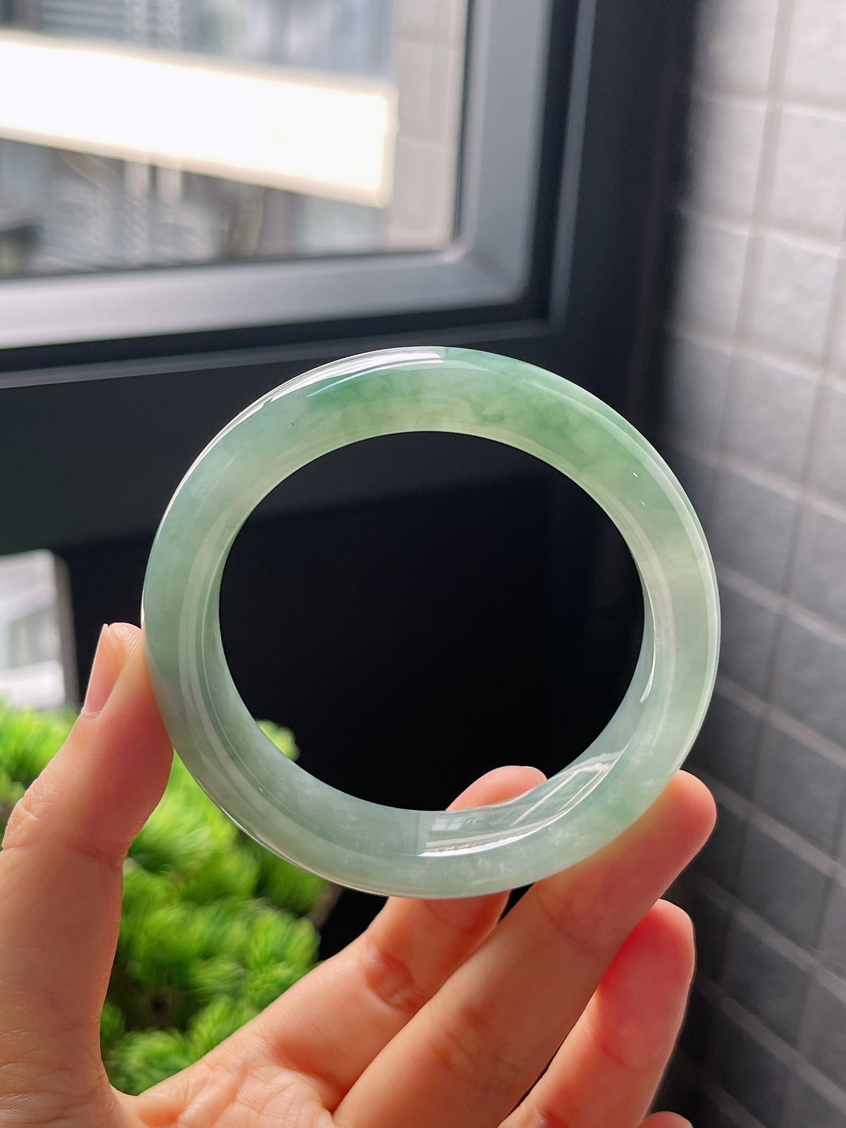 圈口52，冰糯种湖蓝翡翠正圈手镯