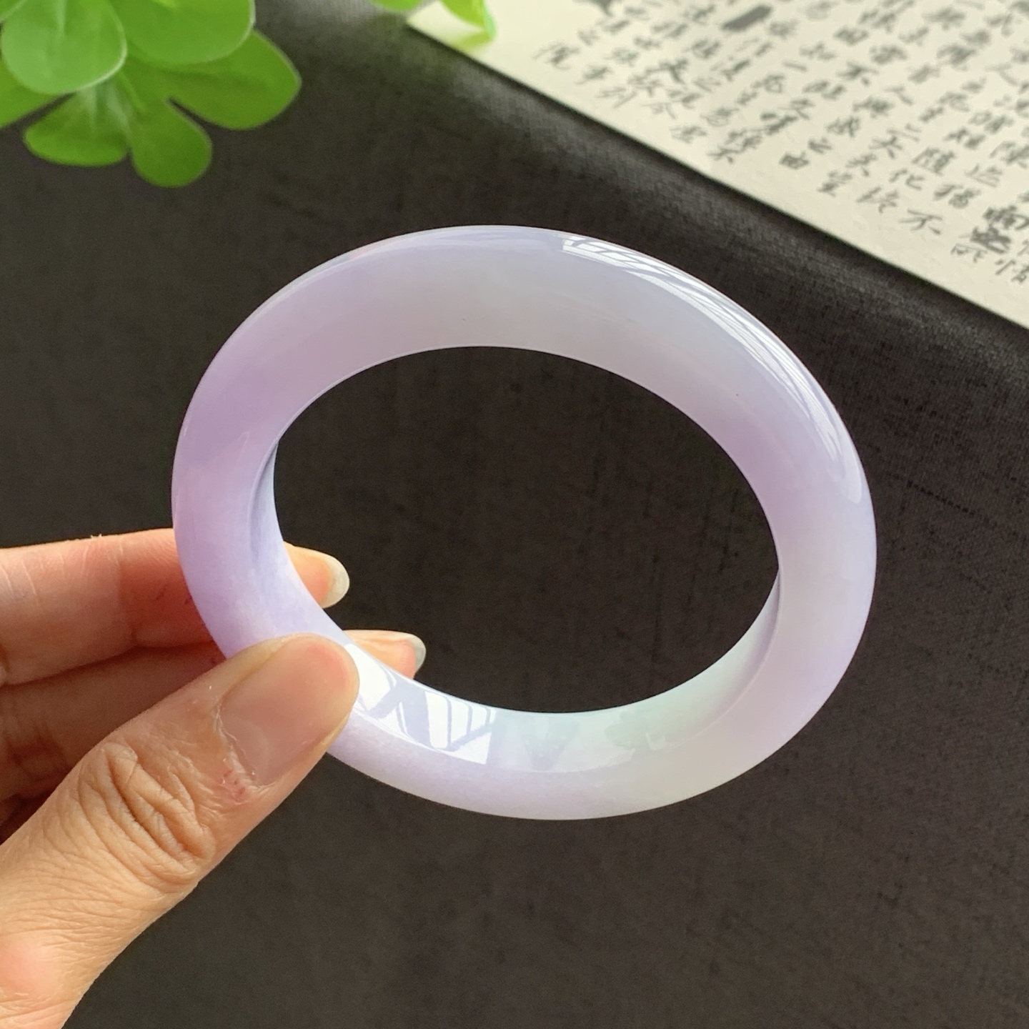 070806JJ 正圈翡翠手镯 60-12.7-10.4