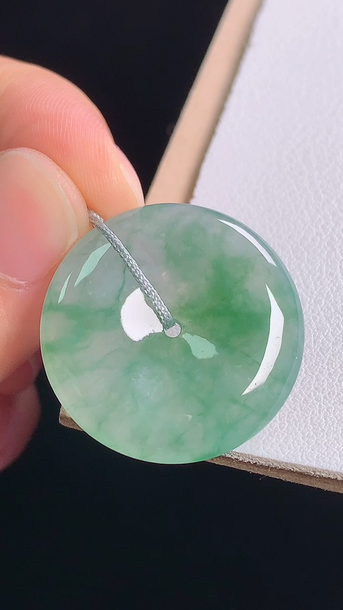 冰飘花平安扣，无裂，尺寸:25.6-4.6mm