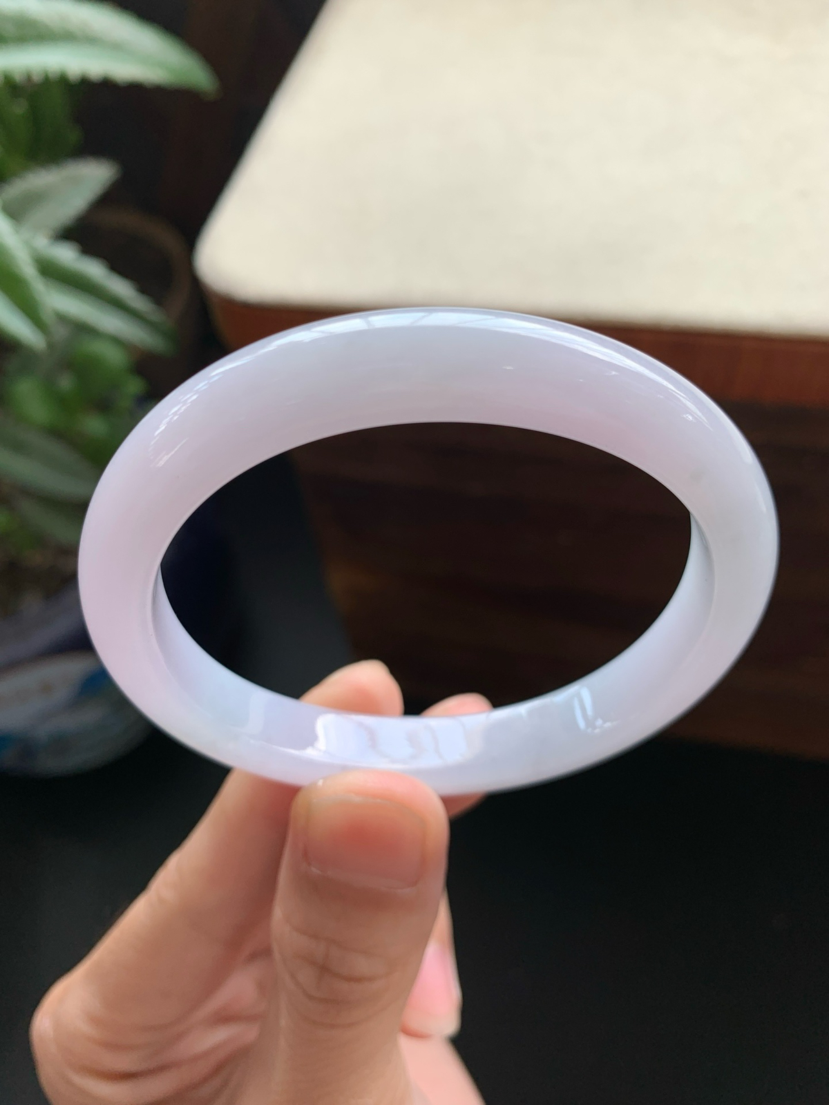 54.5圈口紫罗兰贵妃手镯
