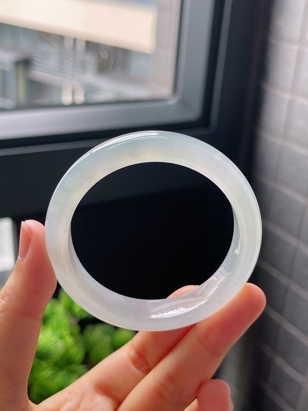 圈口50.3，白冰翡翠正圈手镯