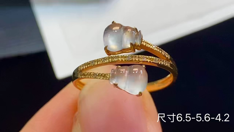 ️ 18k金+钻玻璃种葫芦戒指，无裂，6.5-5.6-4.2