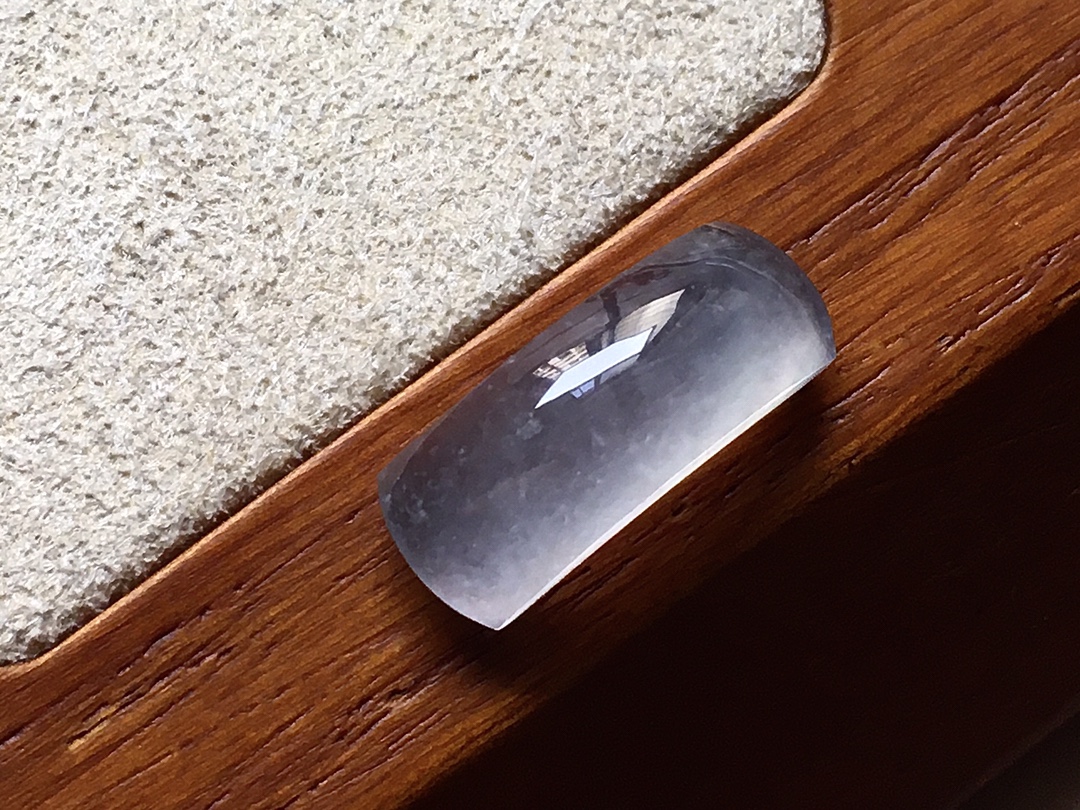 ️ 马鞍 种水，冰透感十足，尺寸17.3*16.7*4.8