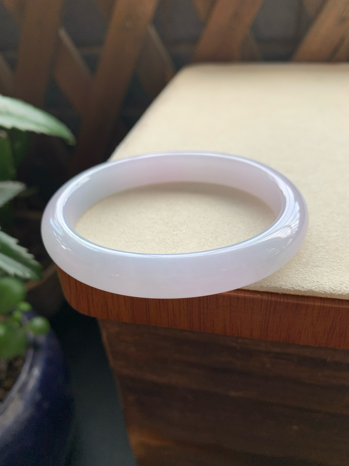 54.5圈口紫罗兰贵妃手镯