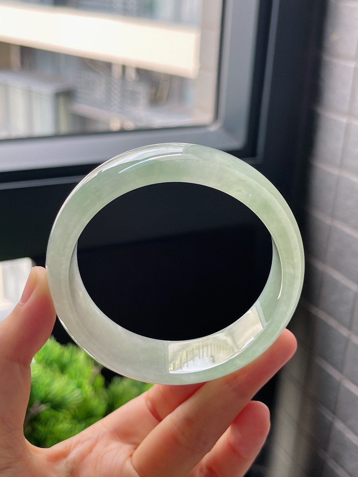 圈口60.3，冰糯种宽版翡翠手镯