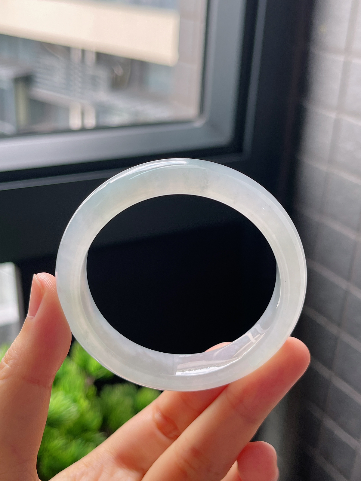 圈口50.3，白冰翡翠正圈手镯