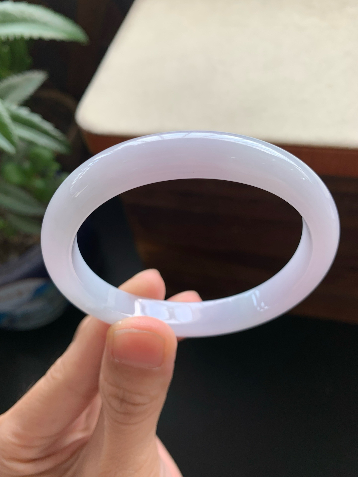 54.5圈口紫罗兰贵妃手镯