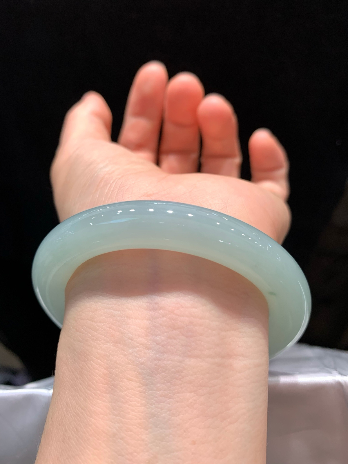 尺寸54.9/10.4，冰晴圆条手镯， 水润细腻 种老