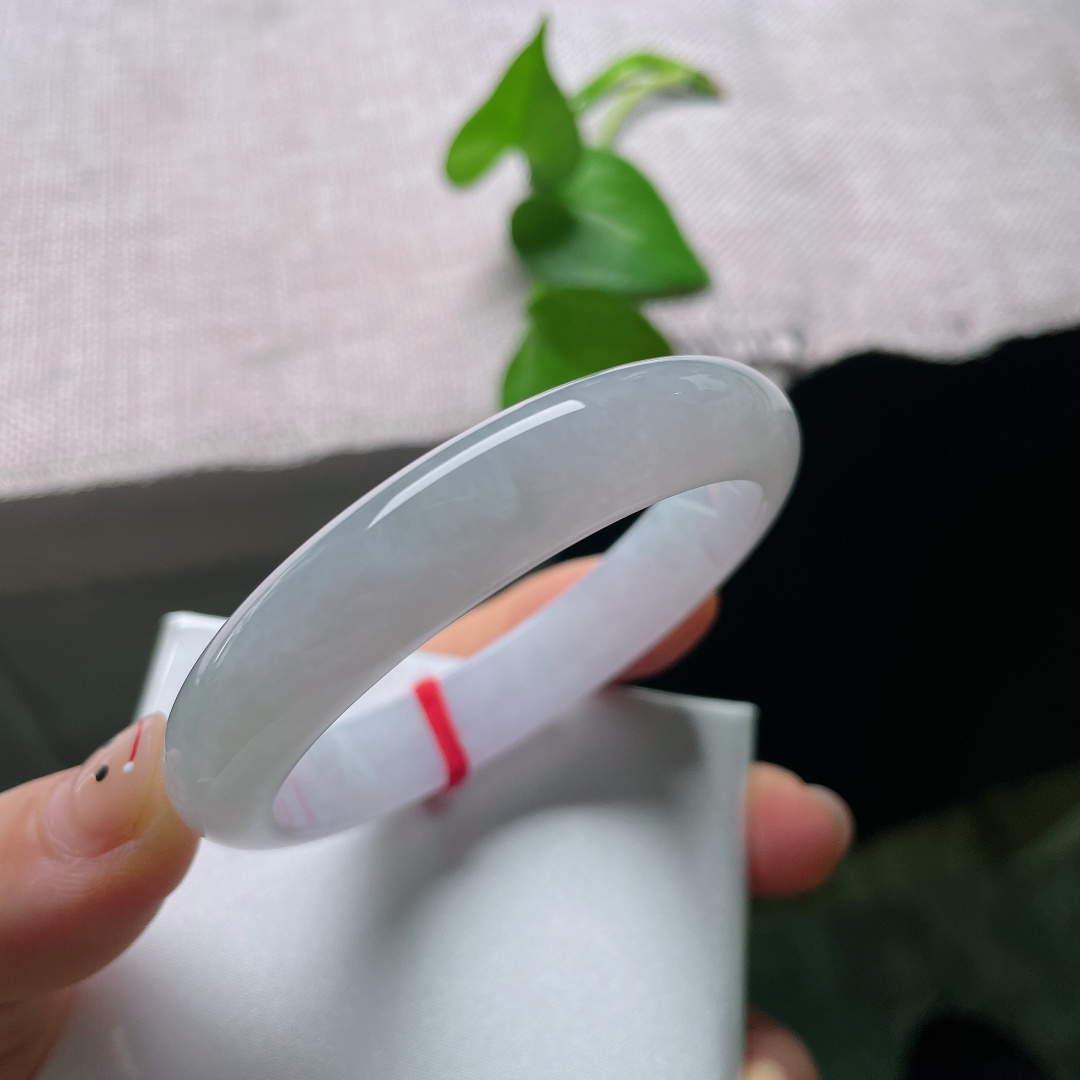 52.7/11.2/7.1正圈，冰润细腻，清爽干净，清雅苑苑，贵气，有纹，55846a