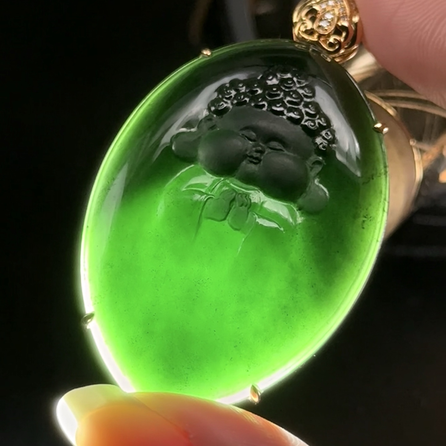 精品墨翠宝宝佛 种好色正 黑度极好 打灯通透 油性十足，53.4-31.1-8.1