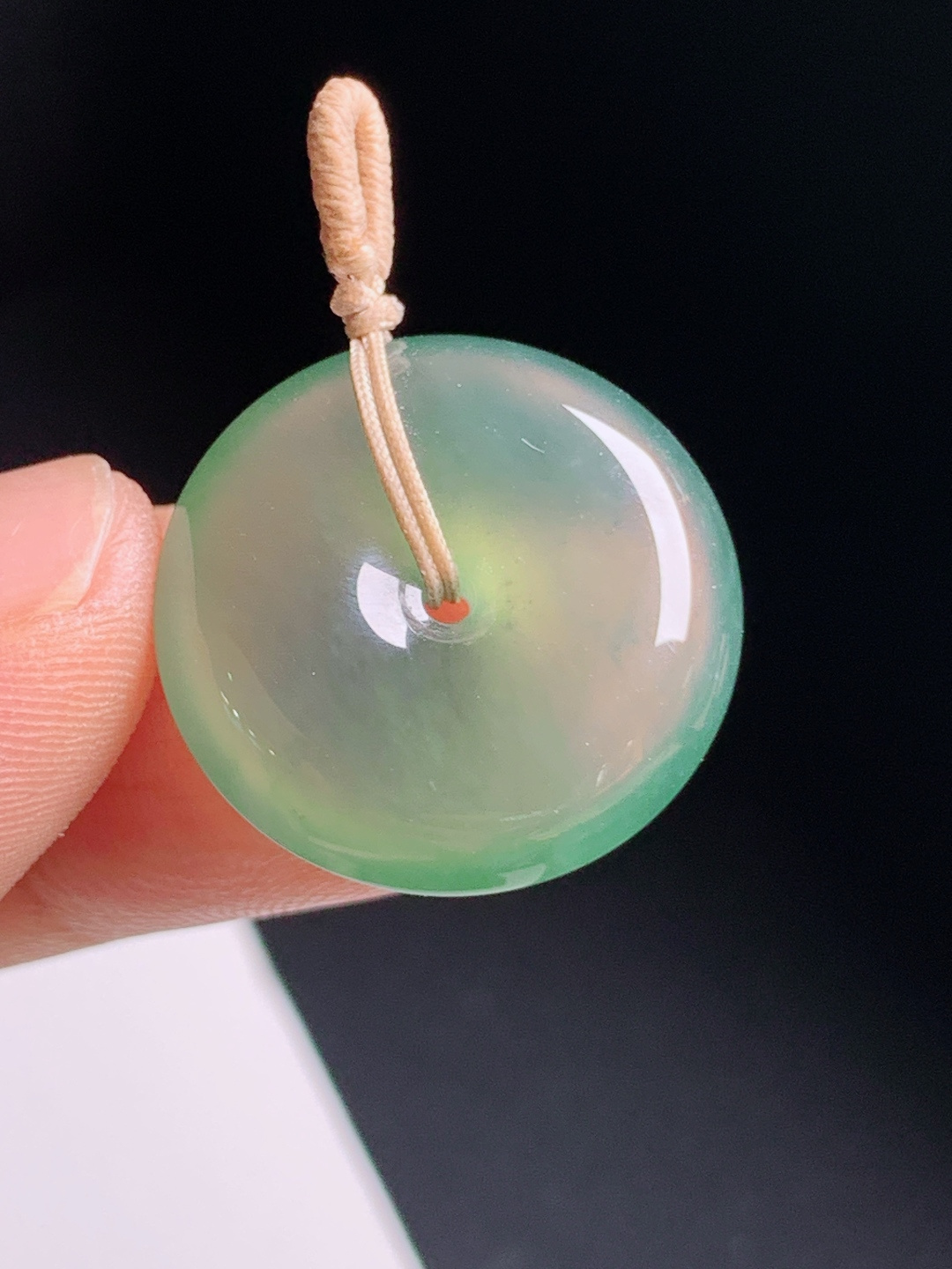 ️  冰晴水平安扣，水头充足柔和，版型厚装大气