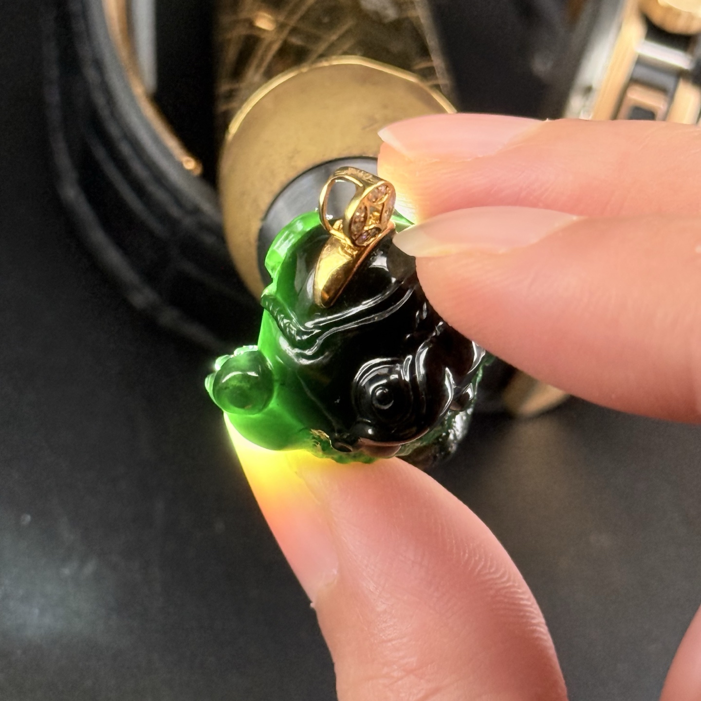 精品墨翠三脚金蟾 种好色正 黑度极好 打灯通透 油性十足
