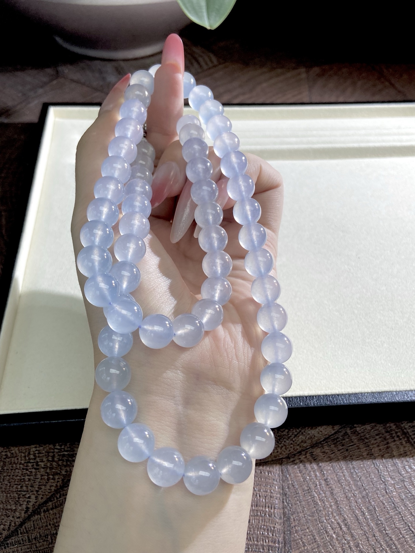 玻璃种珠珠项链，颜值封神，溢出屏幕的冰透感，清冷感与华丽感平衡，佩戴上身气质绝了，千金难买心头好，裸石 10mm