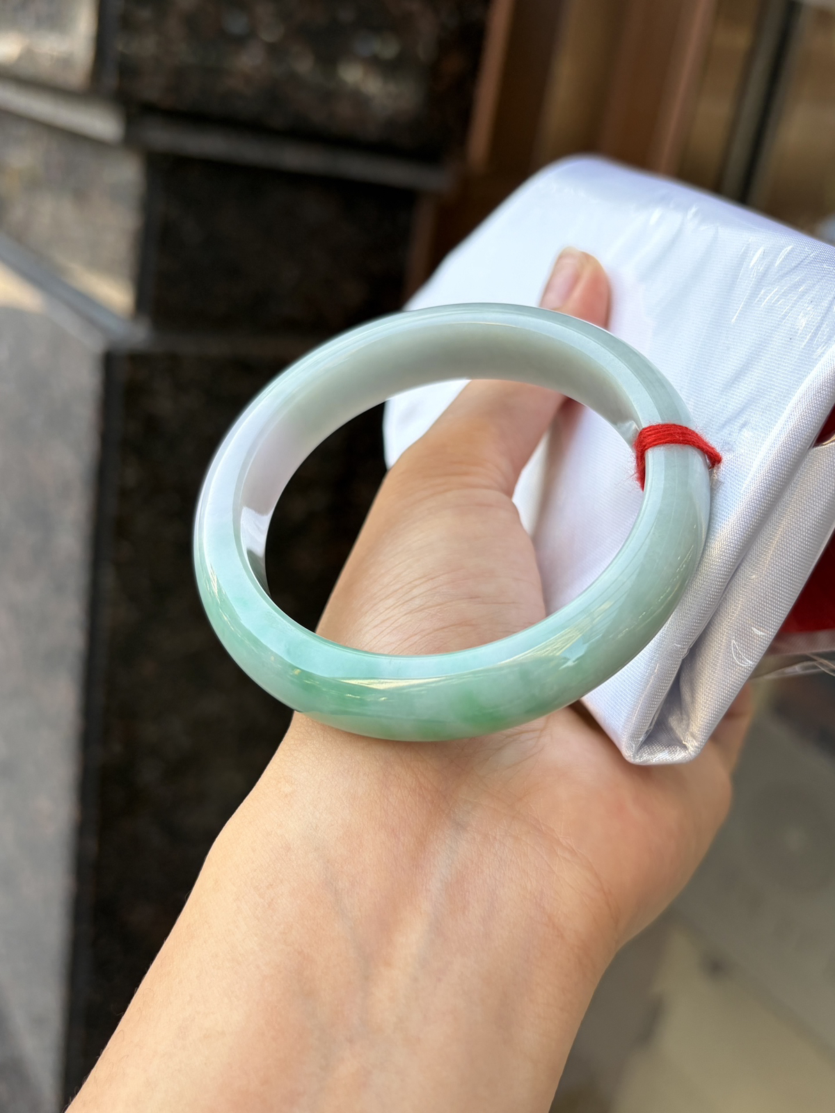 #限时特惠#果绿半山水正圈成品
HYY-4272
⭕️58.5-13-8.5