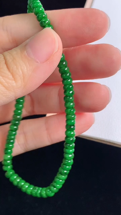 ️满绿手链，尺寸:4.2-1.9mm 6