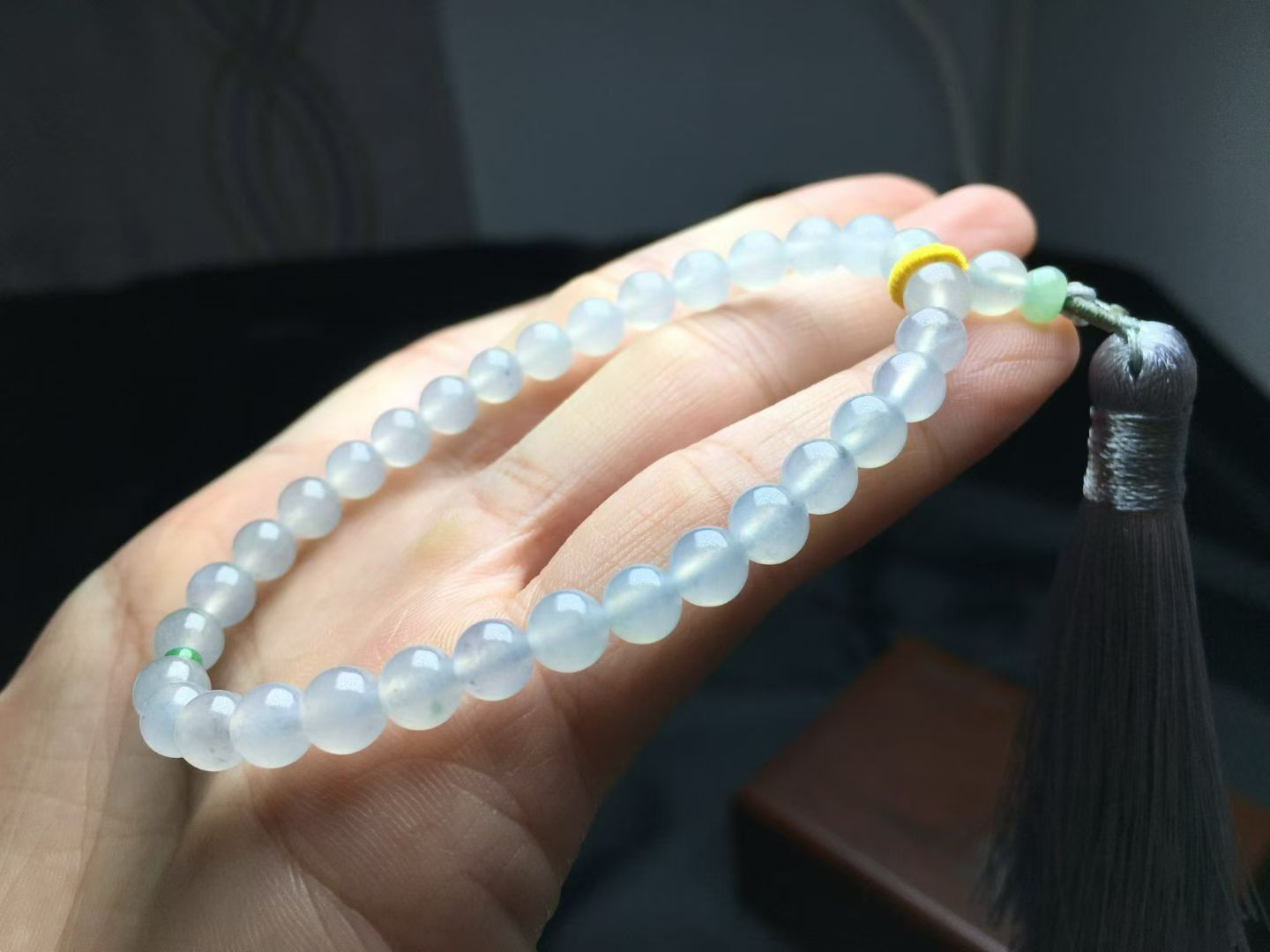 ️ 冰种手链，卡5.8mm，32颗，种好，玉质细腻，均匀，度极高