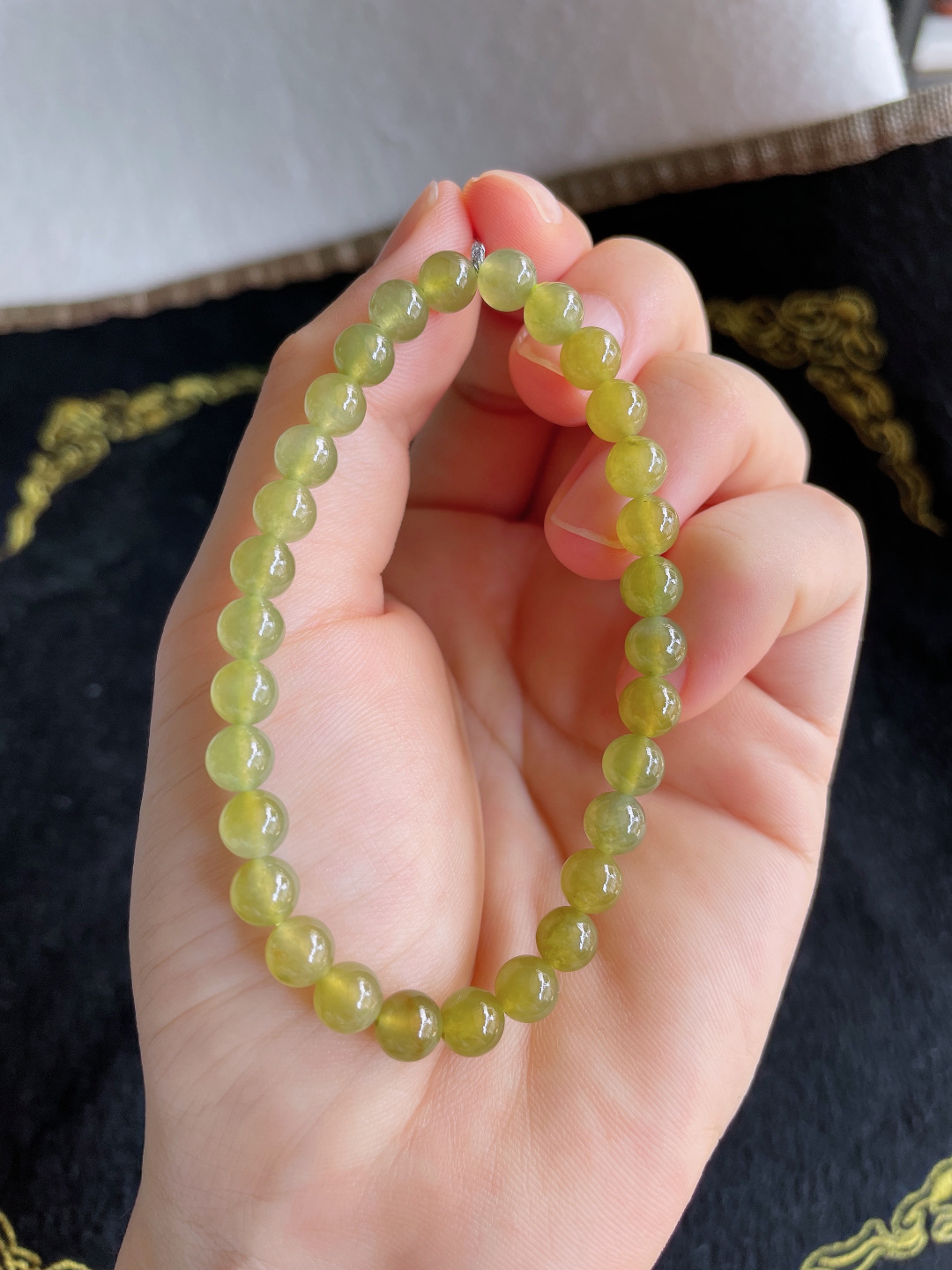 ️，天然翡翠A货，冰黄翡手串，尺寸：6mm。【编3372】