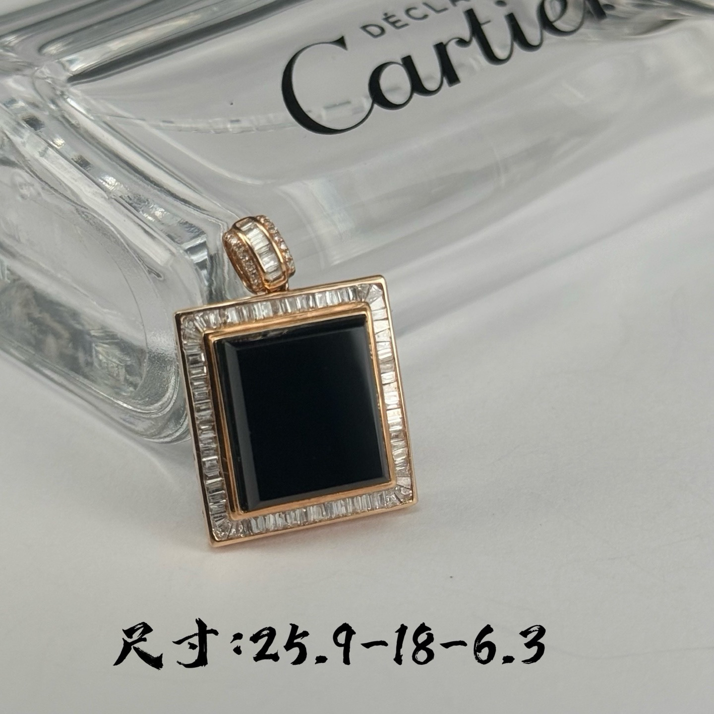 精品满钻豪镶墨翠无事牌小吊坠 种好色正 黑度极好 打灯通透 油性十足  尺寸25.9