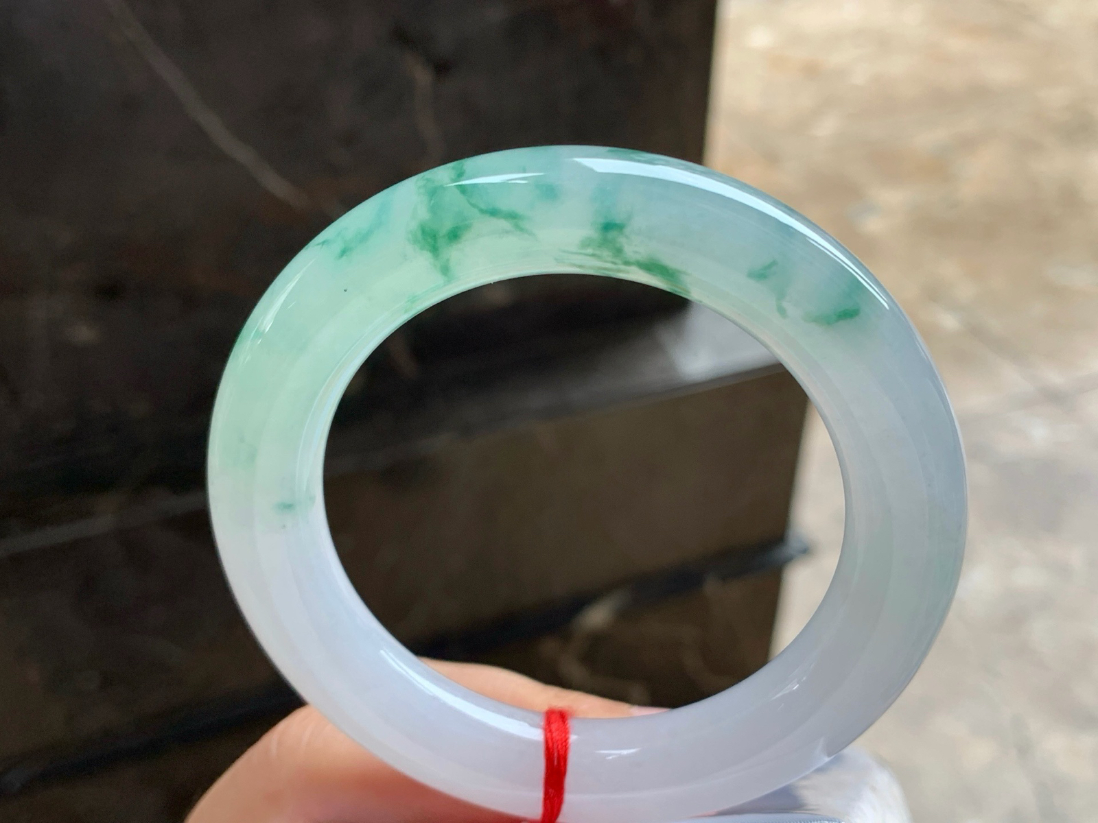 57-12
飘花圆条手镯^_^飘花灵韵