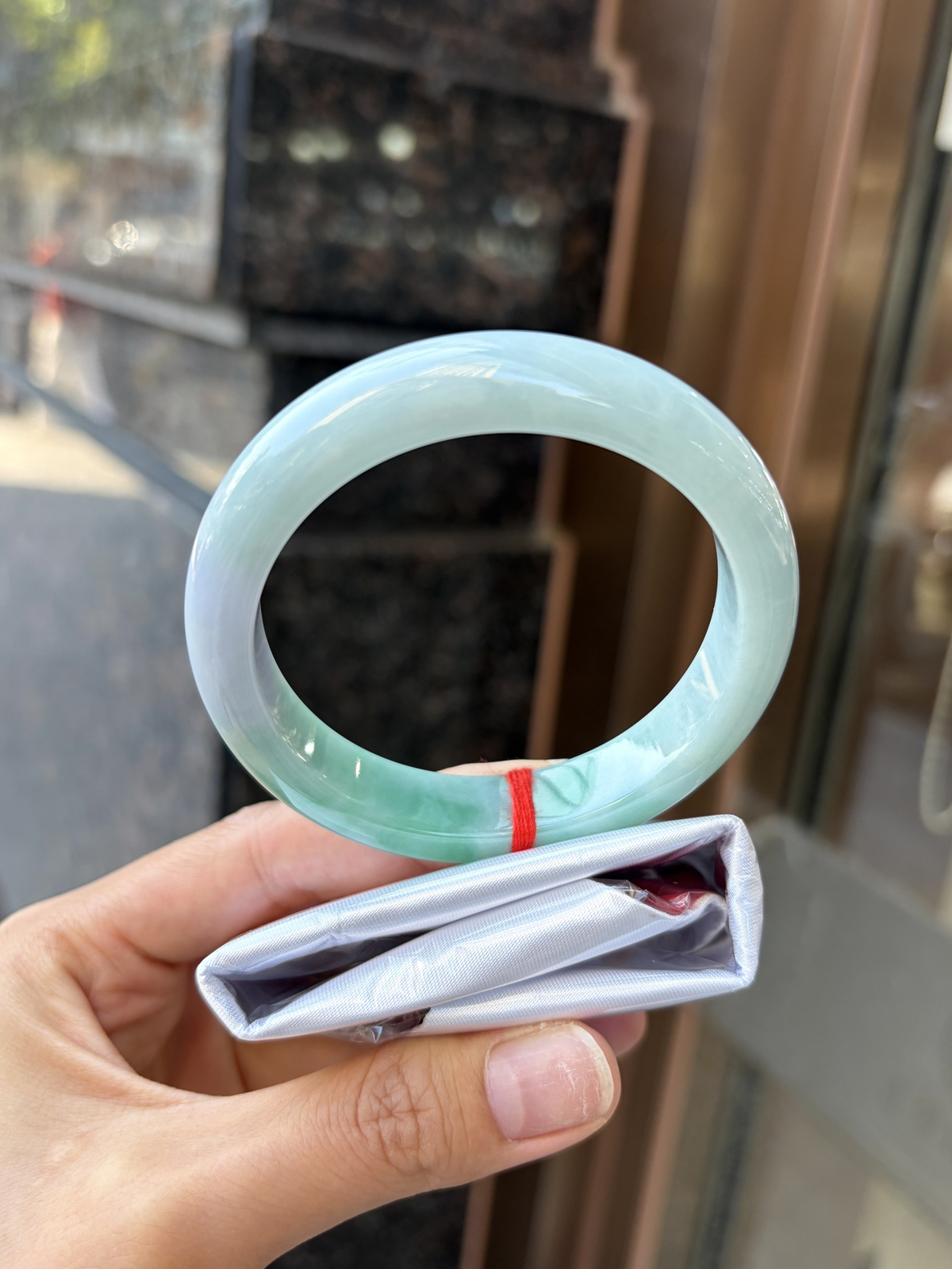 #限时特惠#果绿半山水正圈成品
HYY-4272
⭕️58.5-13-8.5