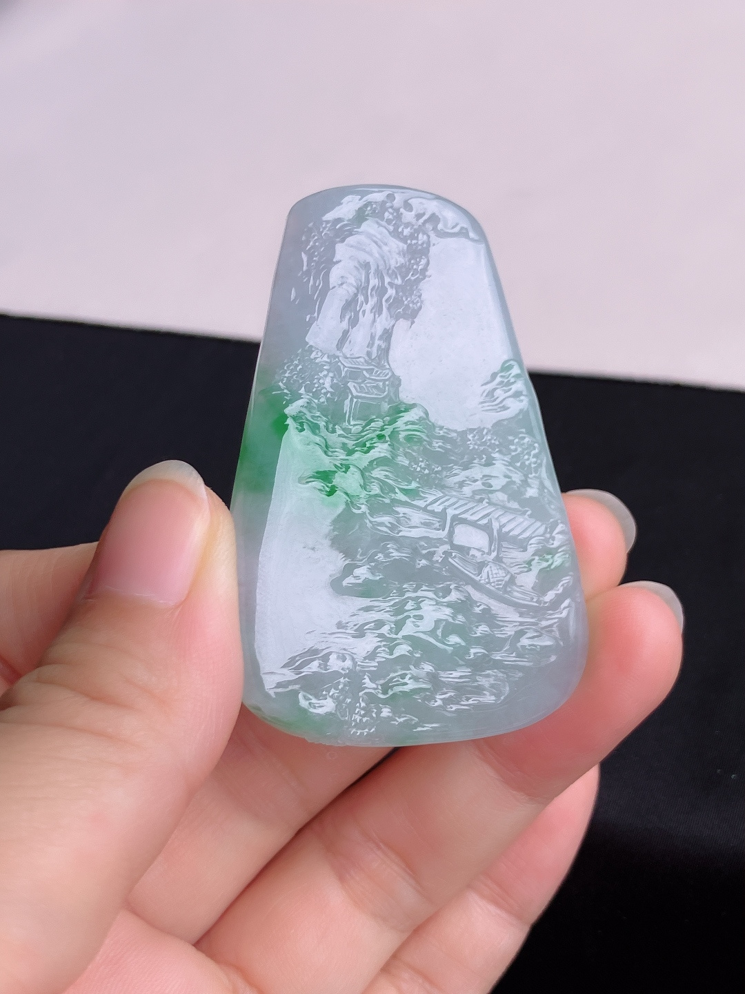 冰飘绿花山水牌，意境美，尺寸61/40.6/5.6/自然光实拍
