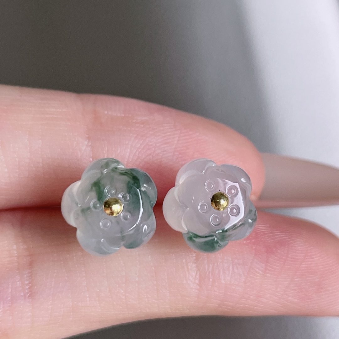 冰飘花莲花耳钉 飘花灵动 种老水润 18k金镶嵌 裸石 10.5/6.6