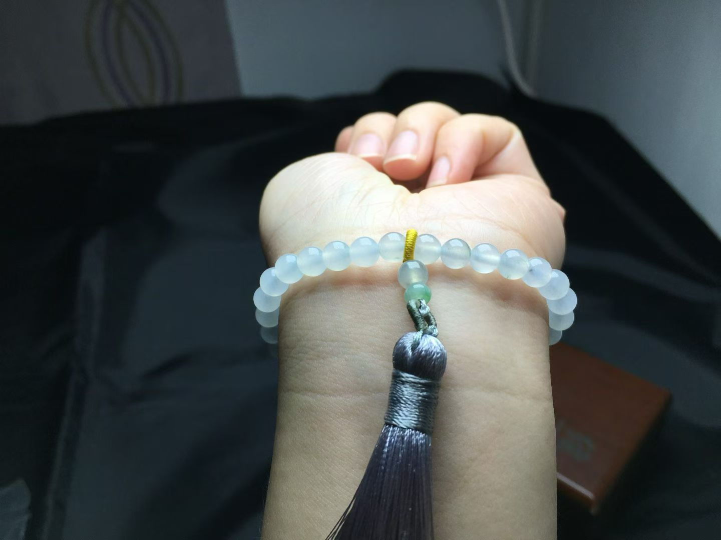 ️ 冰种手链，卡5.8mm，32颗，种好，玉质细腻，均匀，度极高