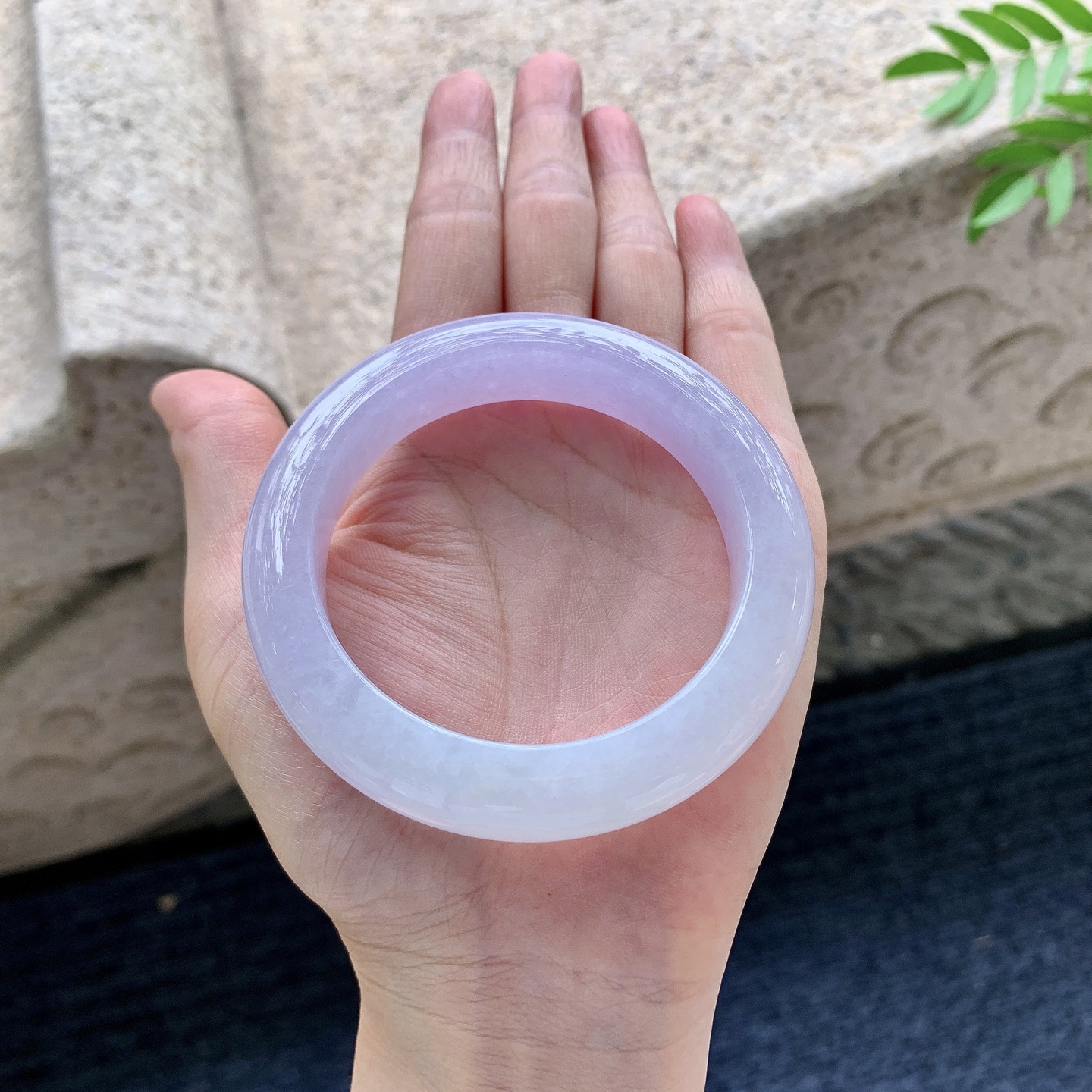 正圈，糯冰艳紫，水润，种老，细腻，打灯有棉线