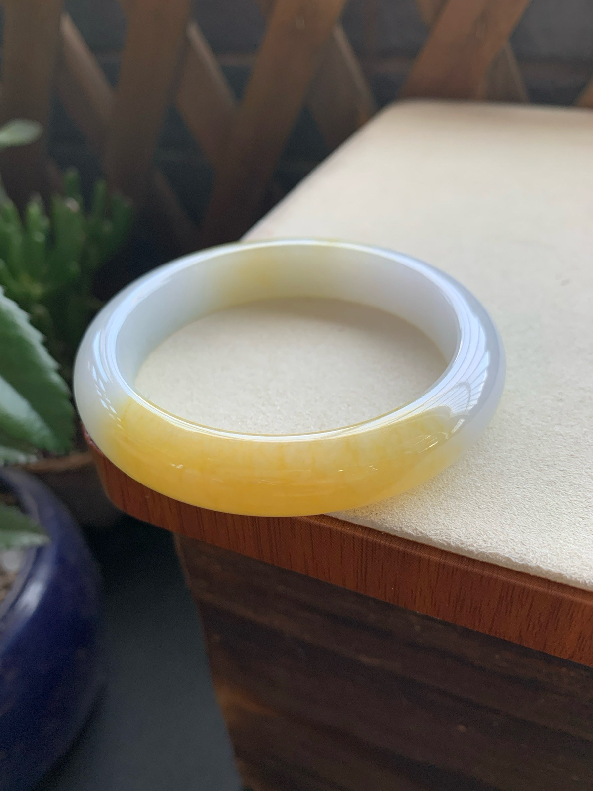 57圈口黄翡正圈手镯