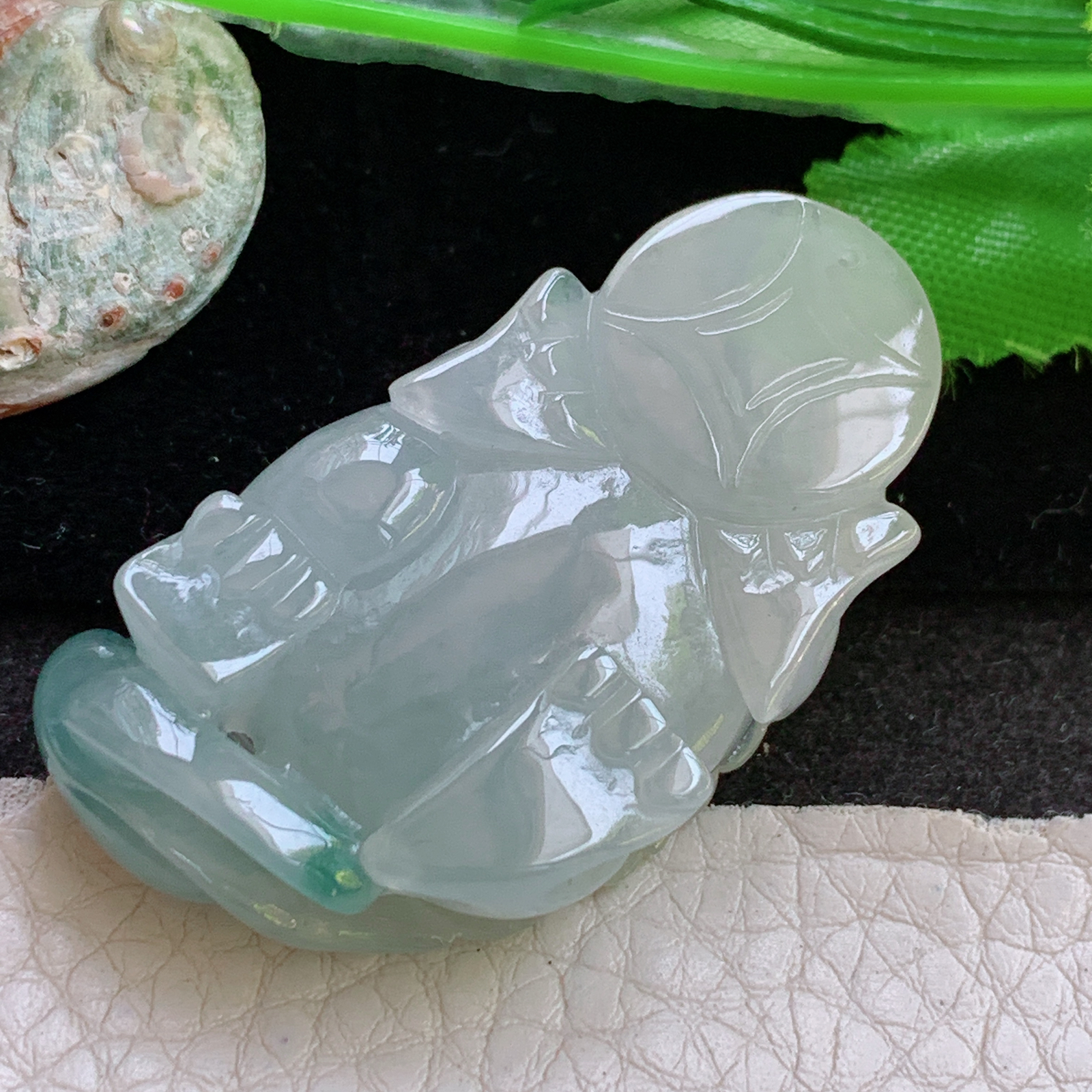 yn实拍45*24.5*12缅甸翡翠a货精雕飘花胶感招财貔貅 皮休玉吊坠