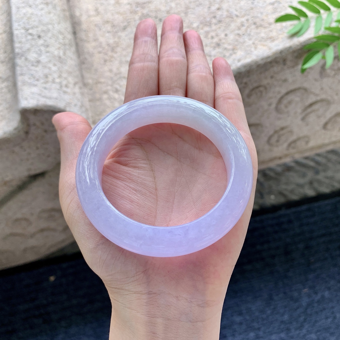 正圈，糯冰艳紫，水润，种老，细腻，打灯有棉线