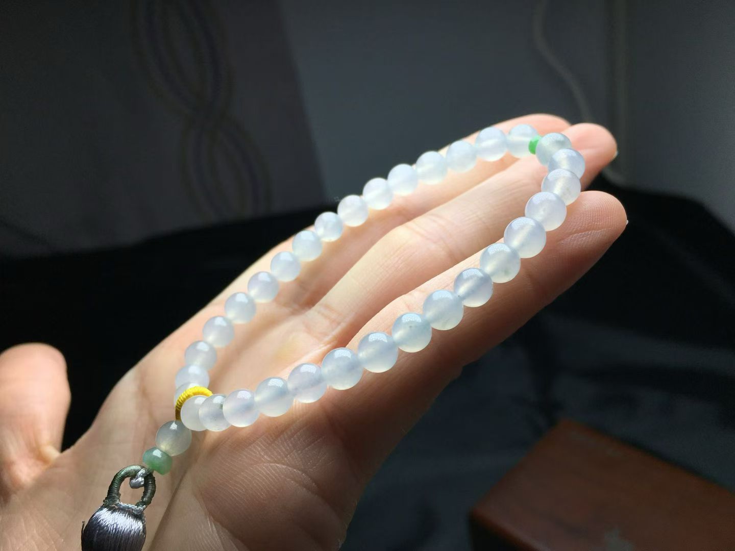 ️ 冰种手链，卡5.8mm，32颗，种好，玉质细腻，均匀，度极高