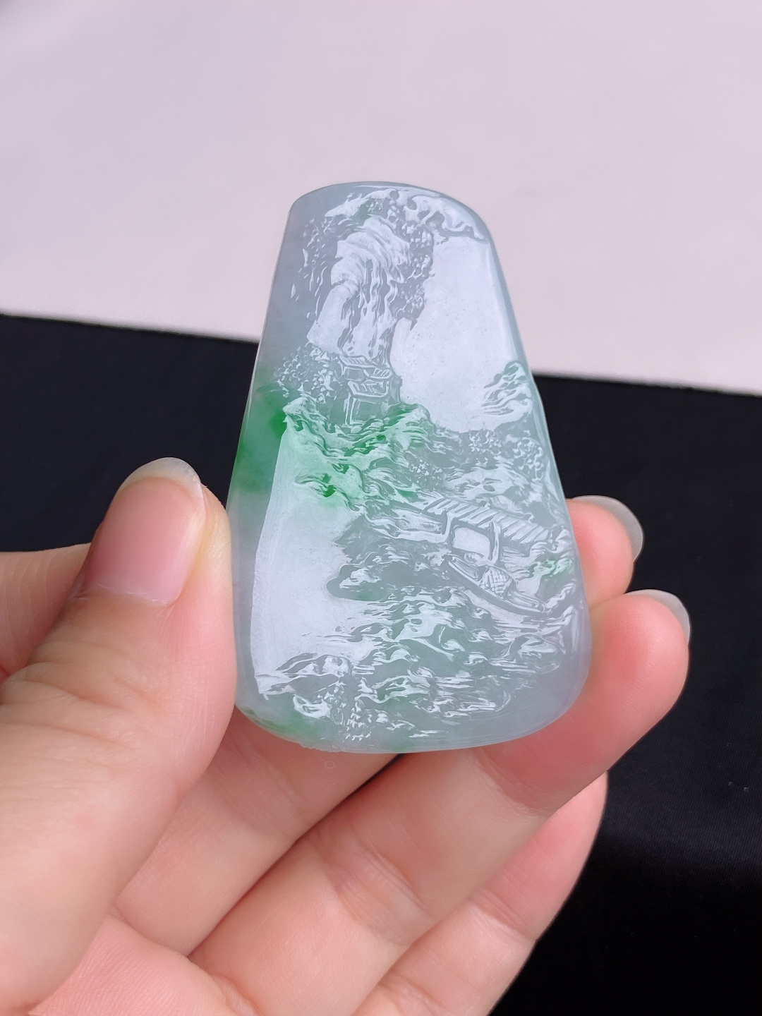 冰飘绿花山水牌，意境美，尺寸61/40.6/5.6/自然光实拍