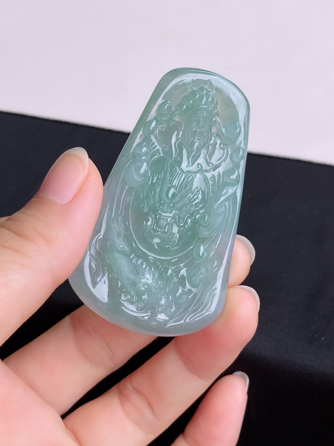 底色财神到，晶莹剔透，尺寸65.5/39/6.5/自然光实拍