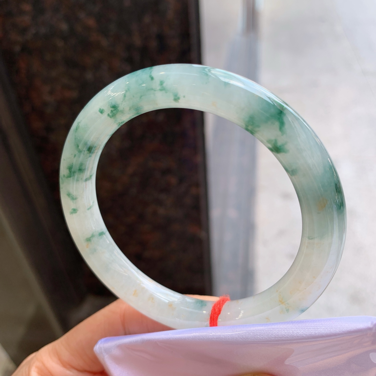 圆条黄翡飘花 微细纹 尺寸：56.5/10