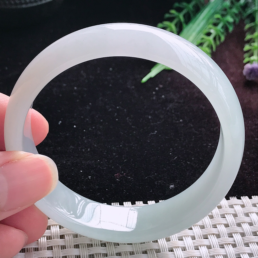 自然光56.5/15/6.5老坑秀气冰润白月光手镯平安镯翡翠轮胎镯