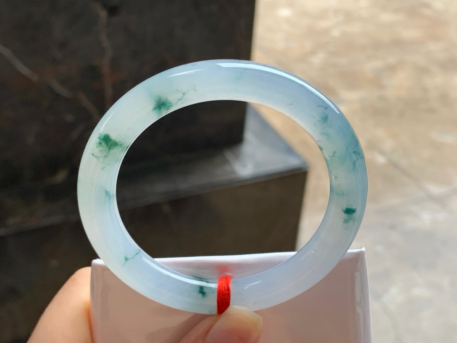 52.5-9.1
蓝花圆条手镯^_^飘花灵韵