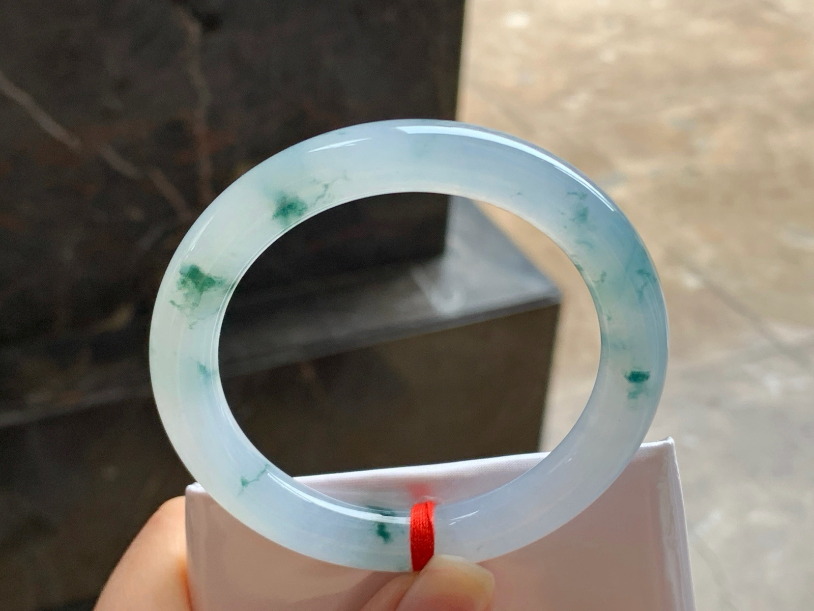 52.5-9.1
蓝花圆条手镯^_^飘花灵韵