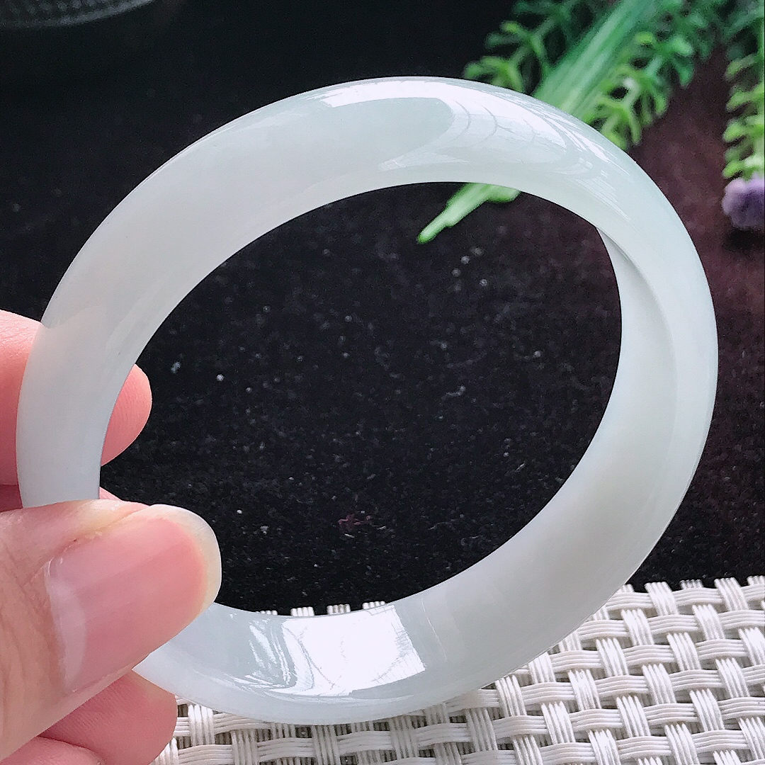 自然光56.5/15/6.5老坑秀气冰润白月光手镯平安镯翡翠轮胎镯