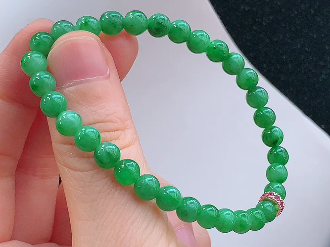 ️ 飘绿手串，尺寸取一6.0mm，包A附证书