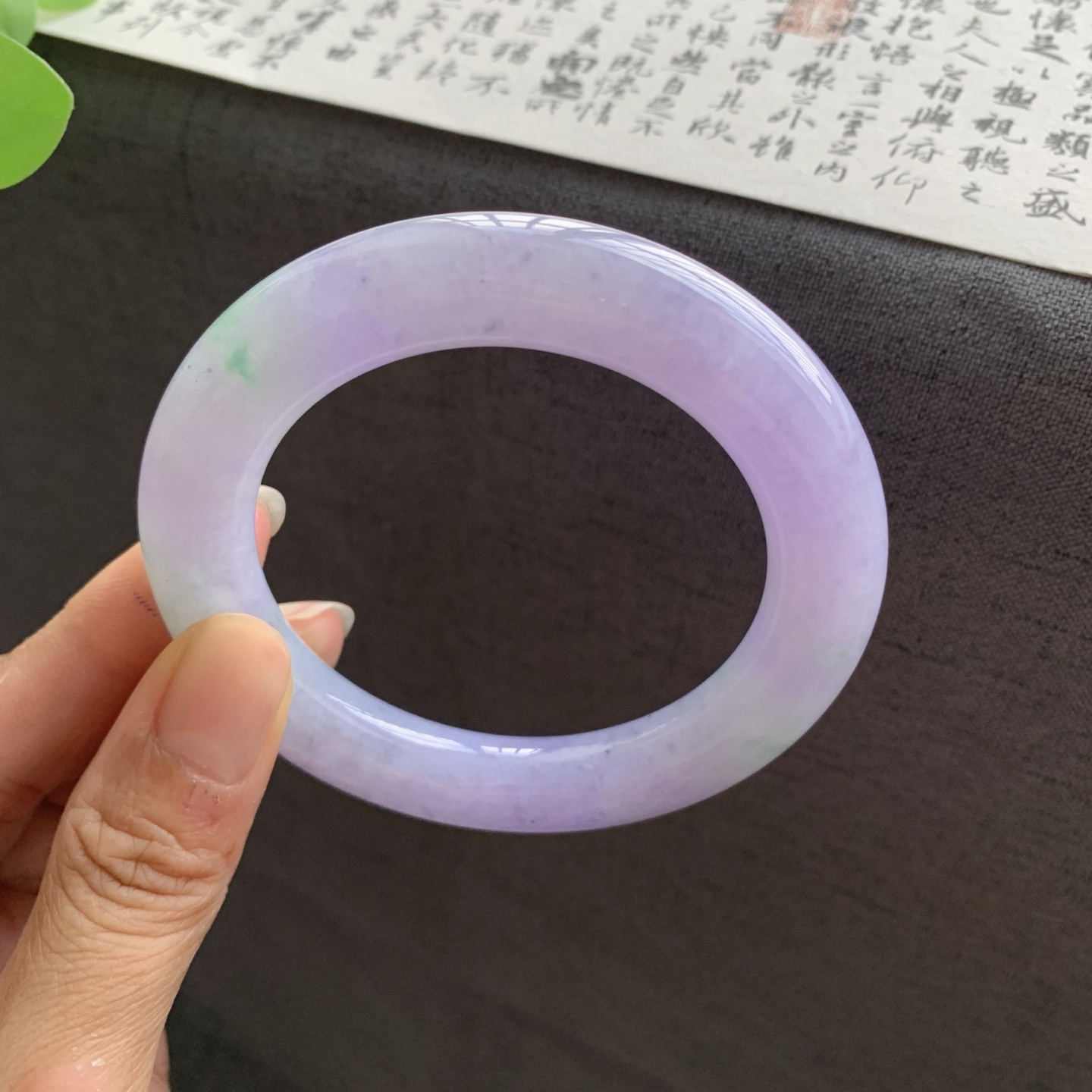 071020LJ 春彩圆条翡翠手镯 56.3-11.5-12.1