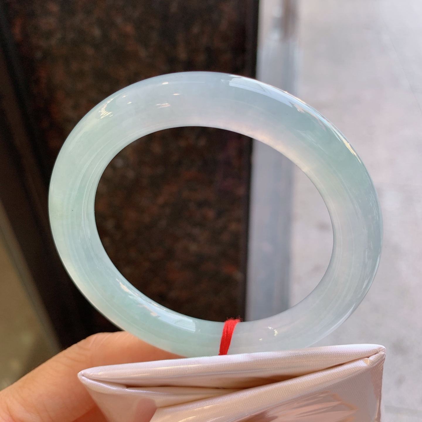 圆条冰晴 无裂 尺寸：56.5/10 冰润