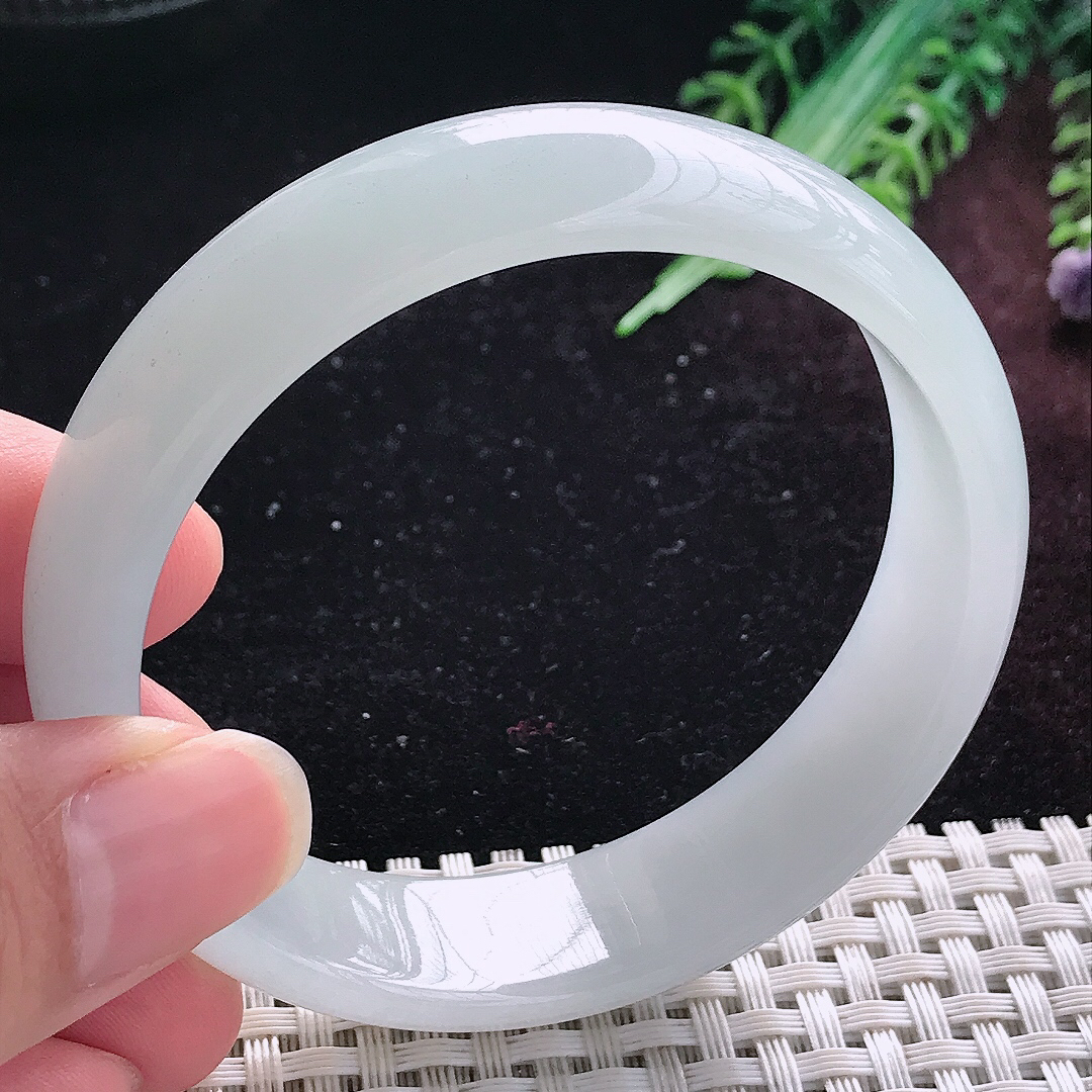 自然光56.5/15/6.5老坑秀气冰润白月光手镯平安镯翡翠轮胎镯