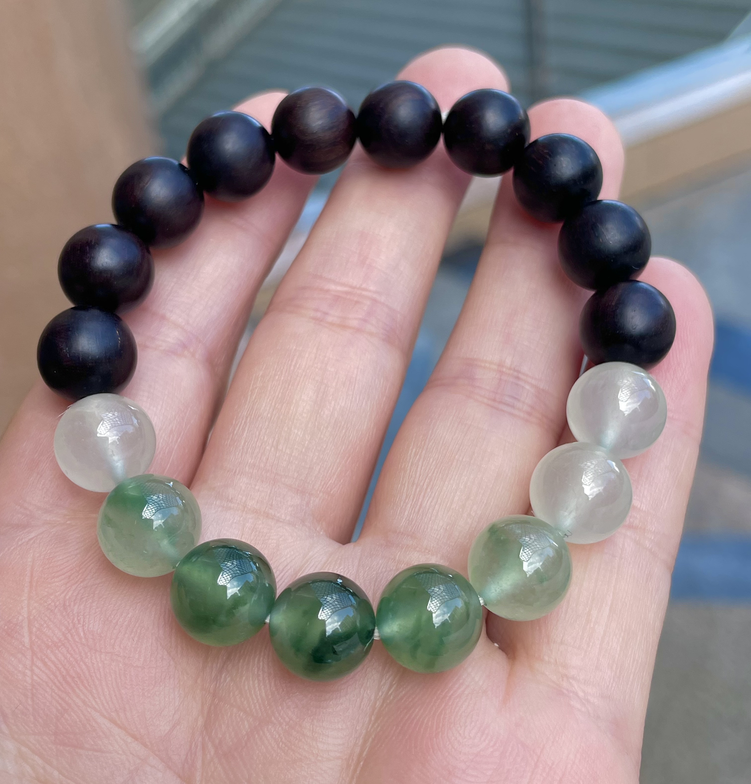 【冰种飘花圆珠手串】搭配小叶紫檀，种地上乘，冰感十足，通透起光，饱满圆润