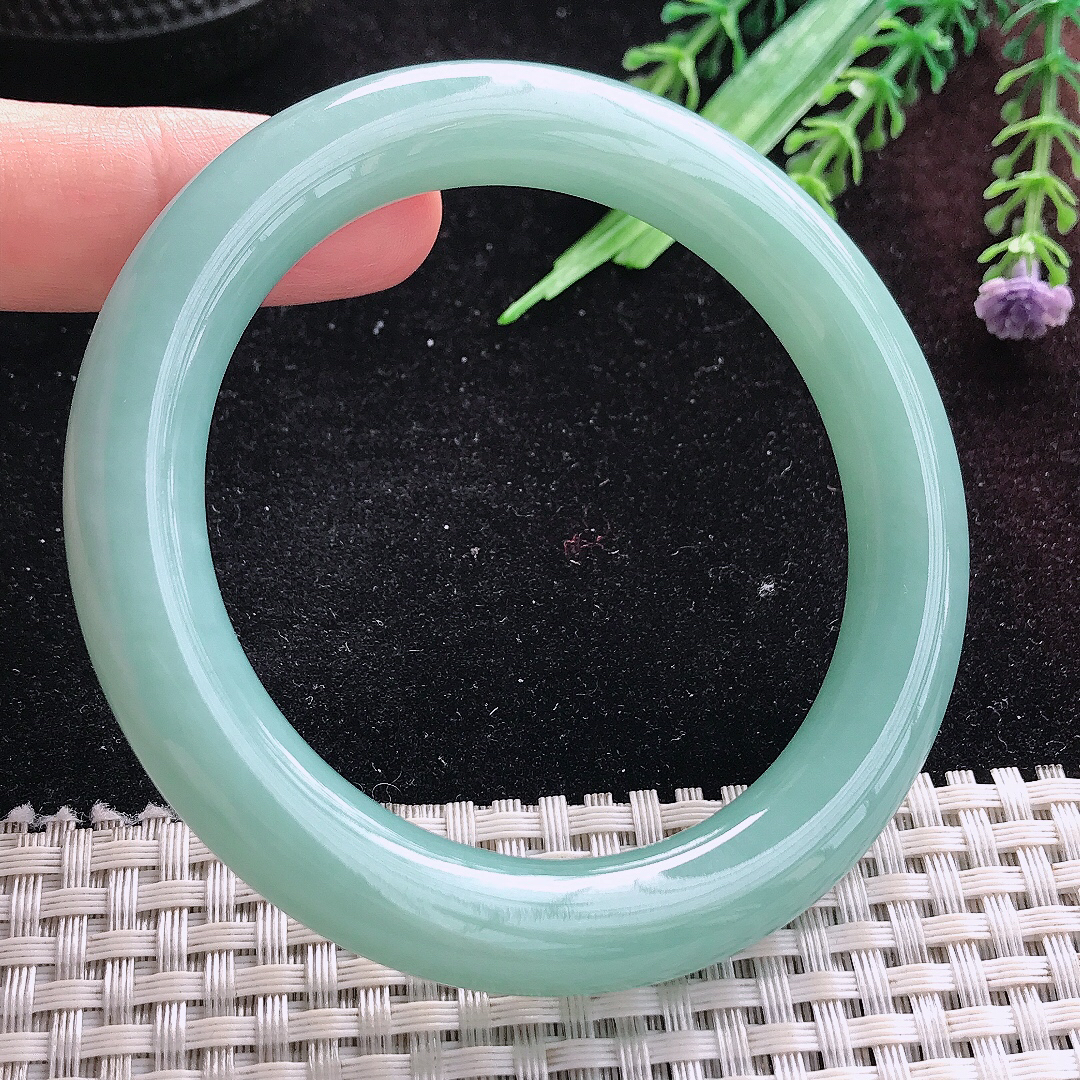 自然光58.5/10.2/10.6老坑冰润满色天空蓝圆条手镯平安镯翡翠美人镯