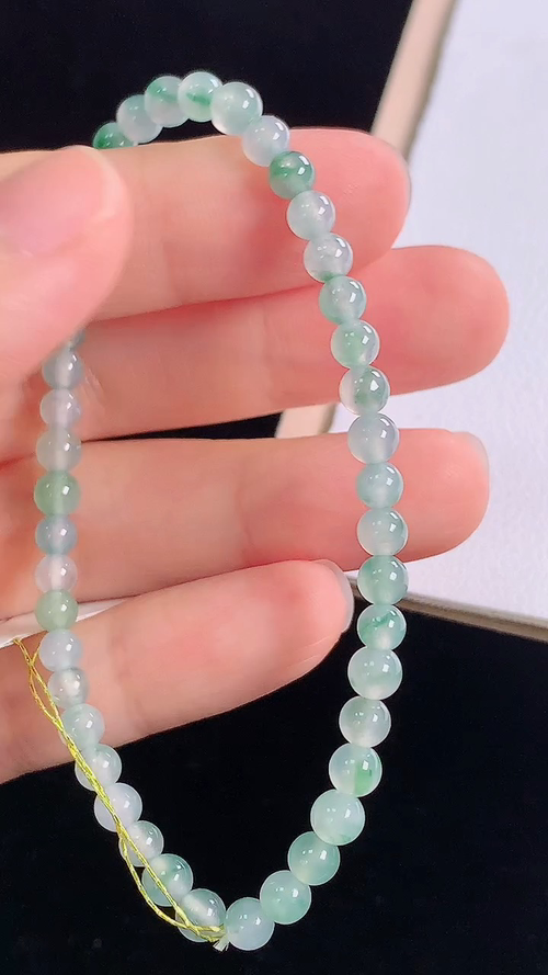 ️冰飘花手链，尺寸:4.5-4.5mm
