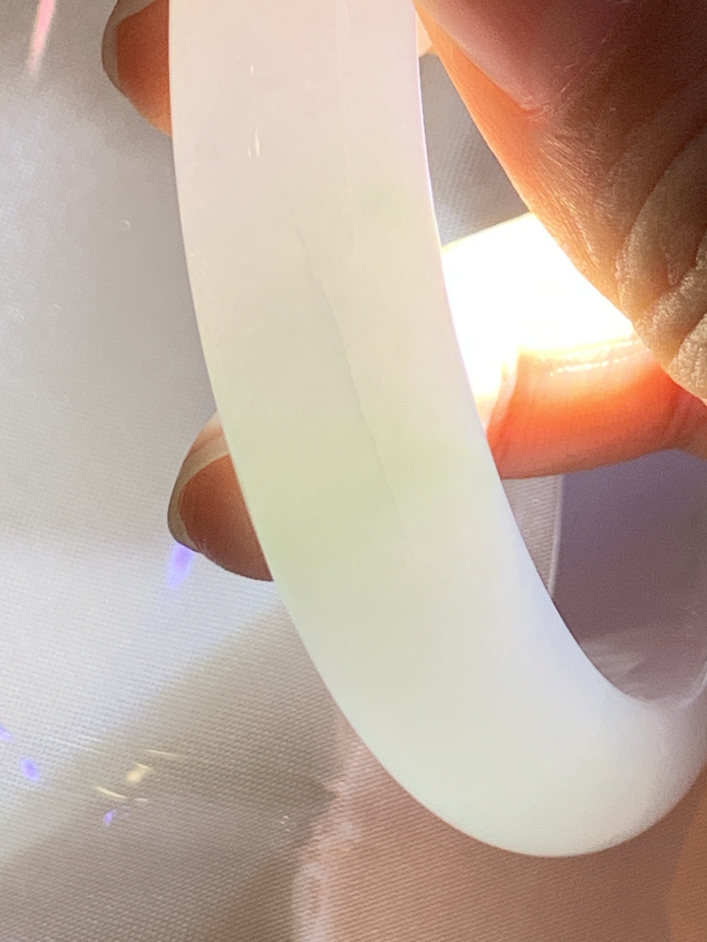 春彩贵妃 55.8-49-12-7.8 0711-N1196 打灯纹裂，底妆细腻水润，适合所有女生戴的一支春彩，温柔仙气，高贵与优雅的象征